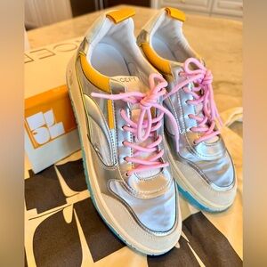 ONCEPT Women's Porto Silver Flash Sneakers size 9